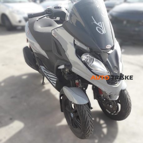 Piaggio – MP3 300 HPE 2021